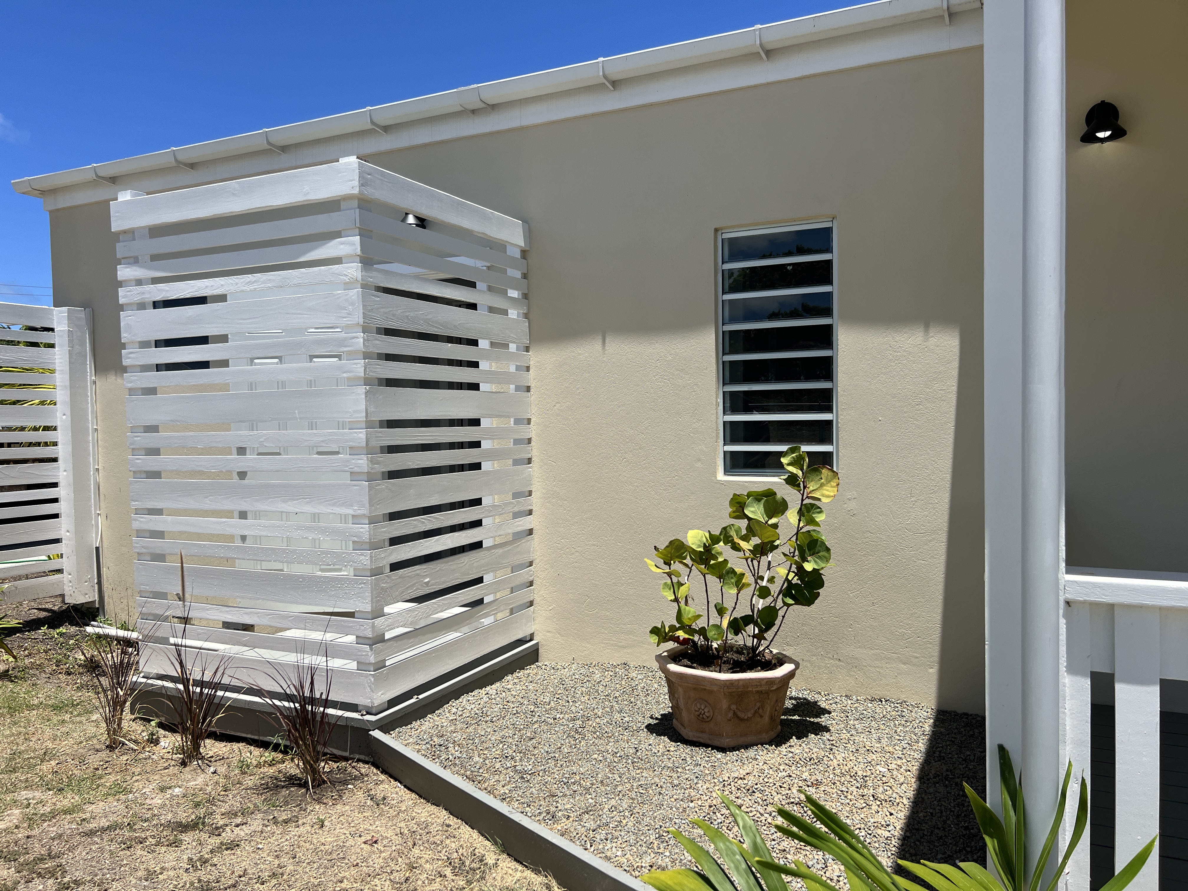 Foxtail House, Royal Gardens — photo 3 of 13
