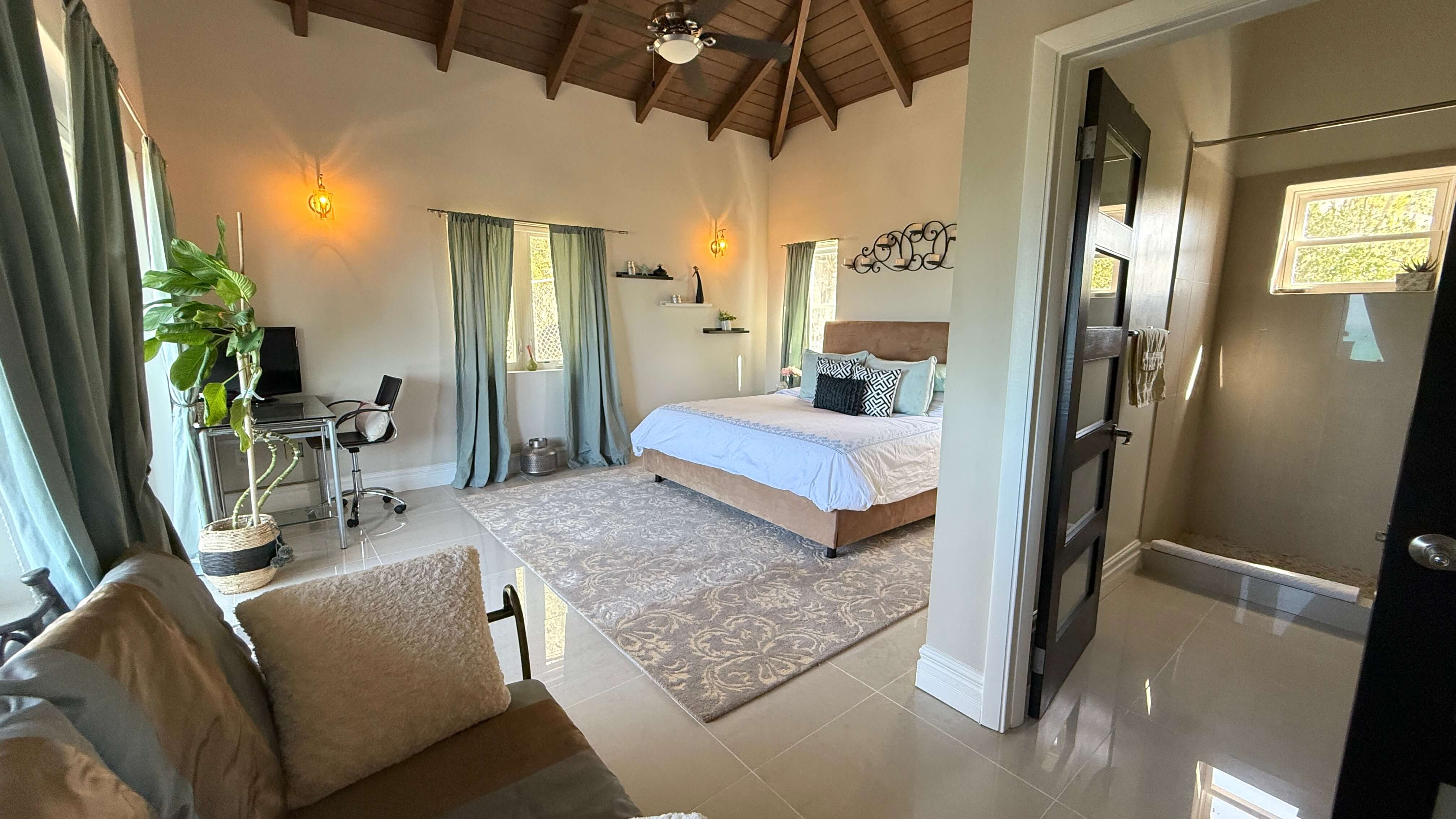 Paradise View, Dickenson Bay, Antigua — photo 6 of 15