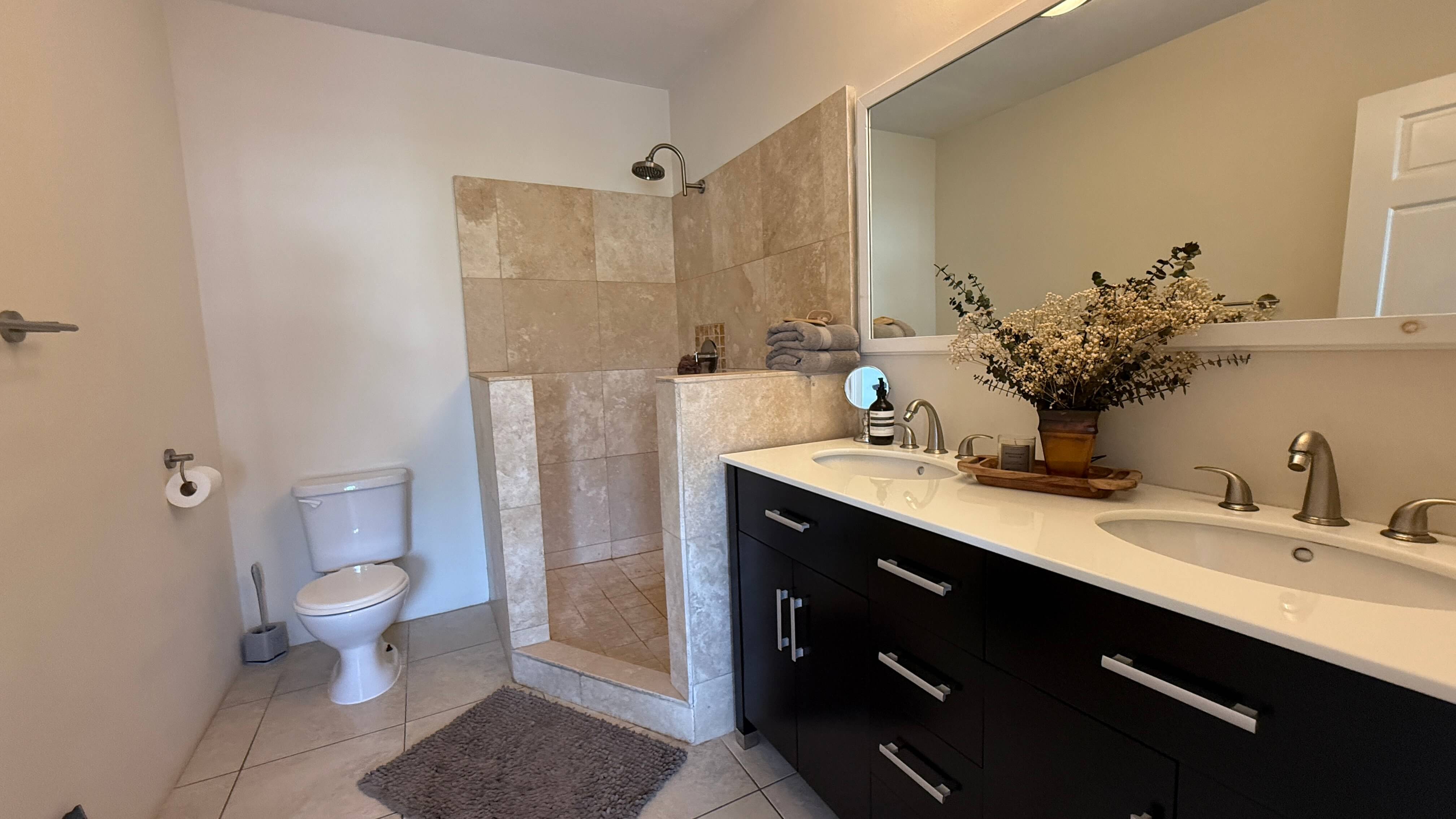 Harbour Island Townhouse #3, Jolly Harbour — photo 7 of 14