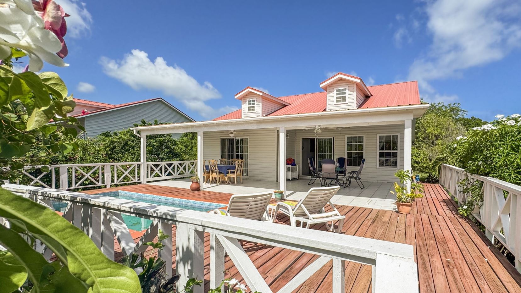 Indian Creek, Piccadilly, Antigua